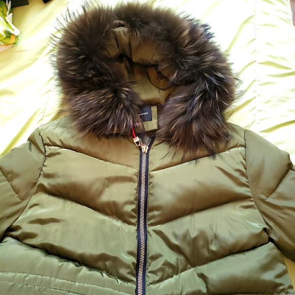 Jackets & Blazers - GUC  💚  PARKA